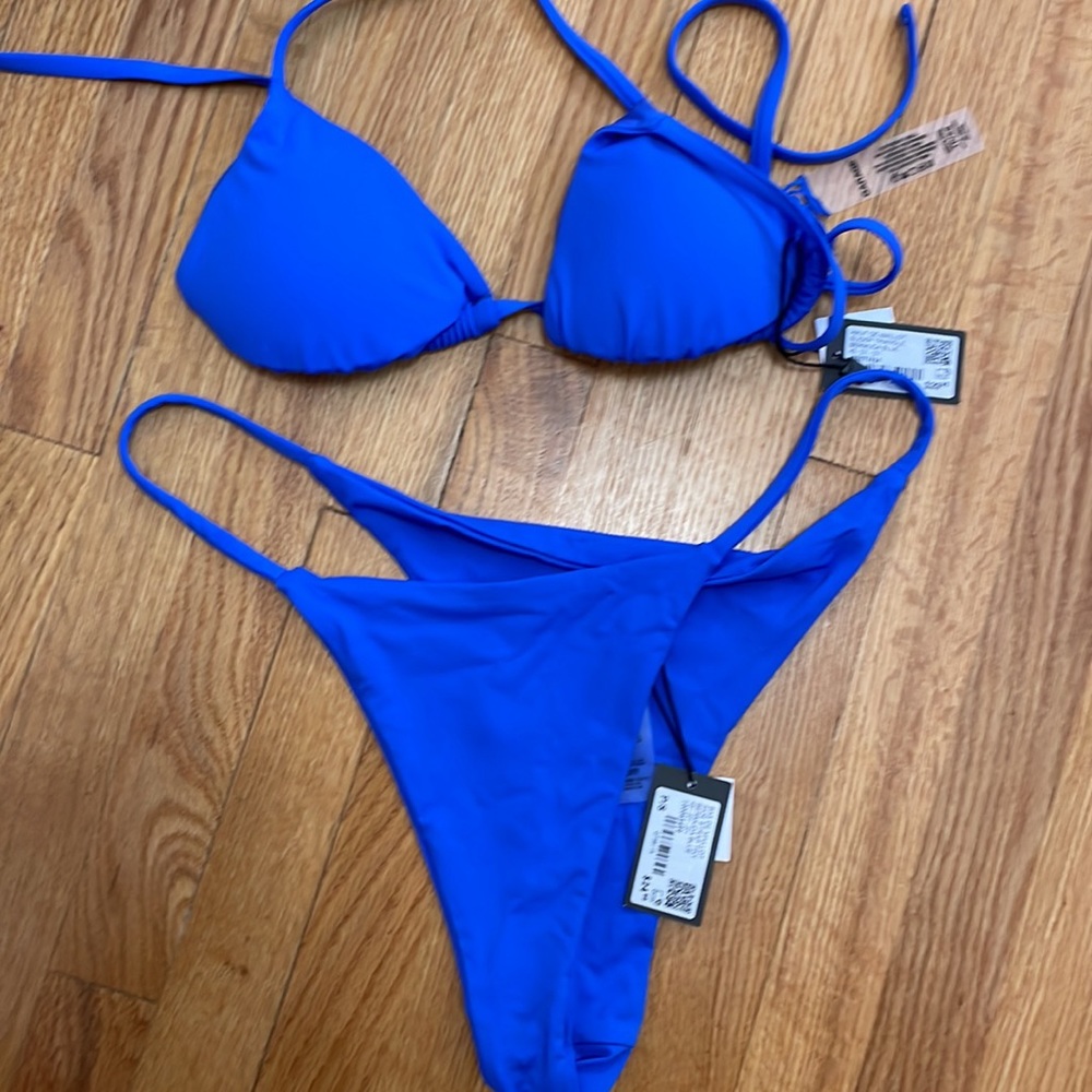 Bikini set - Picture 3 of 3